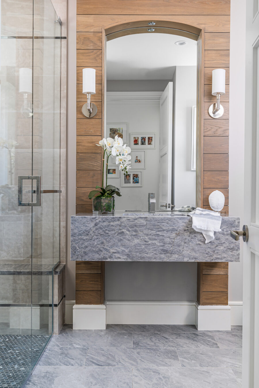 bathroom-interior-design-naples-fl-stone-vanity