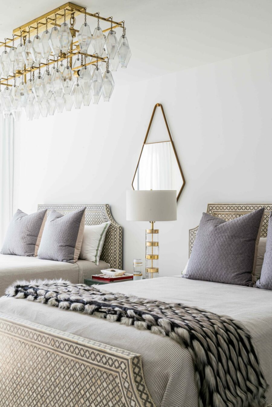 custom-beds-guest-room